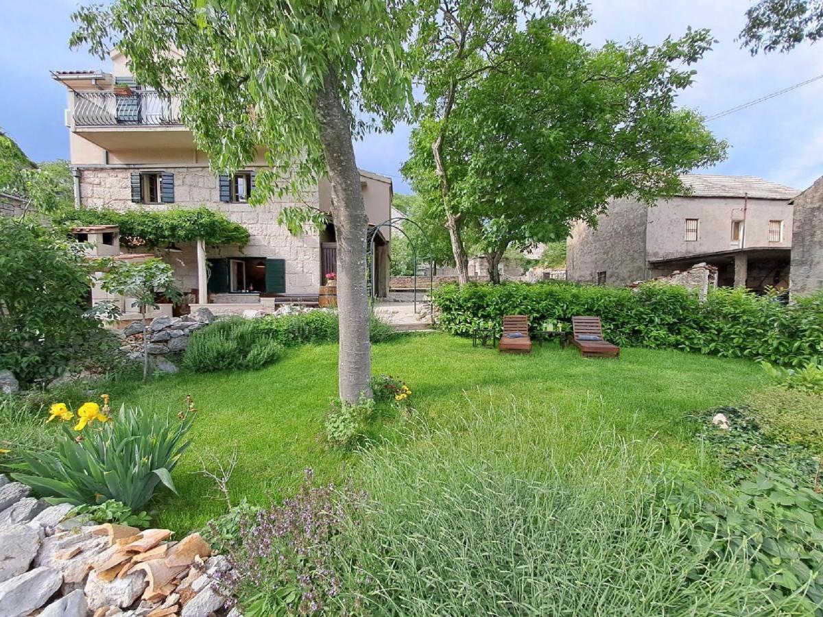Ferienhaus Authentic Stone House Lola