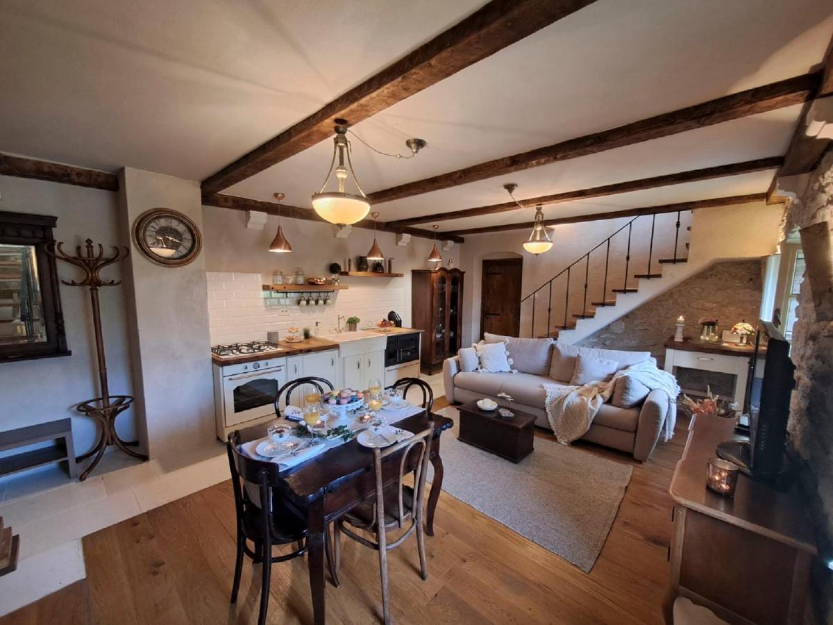 Authentic Stone House Lola